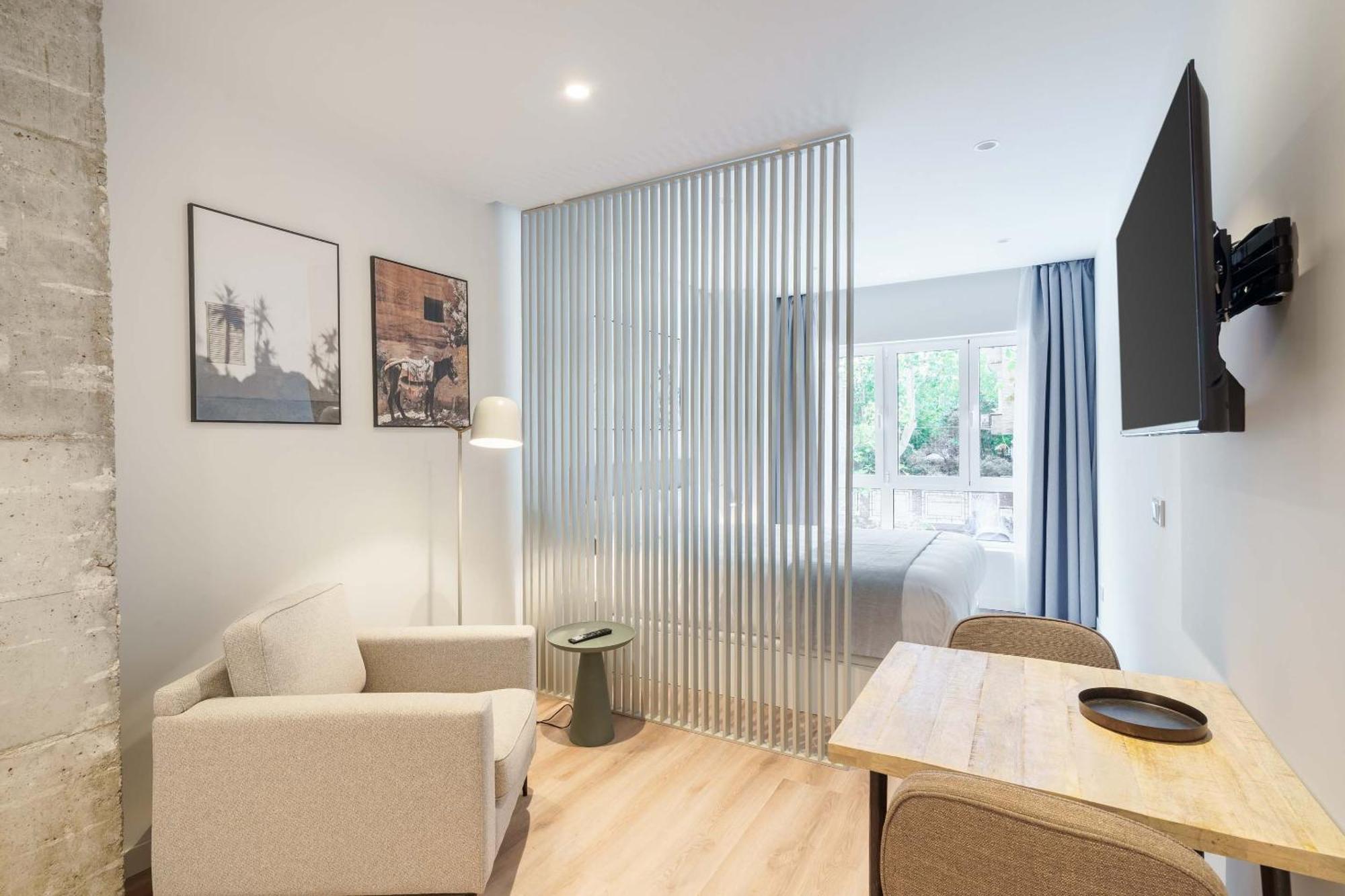 Limehome Madrid Calle De Juan Hurtado De Mendoza Экстерьер фото
